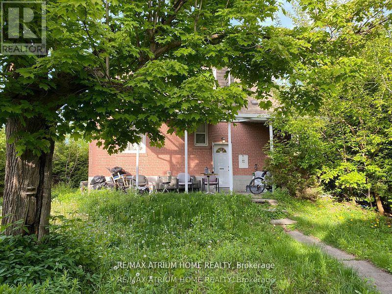 28 KENSINGTON AVENUE - Photo 3 of 3, Toronto (Newtonbrook West), Ontario