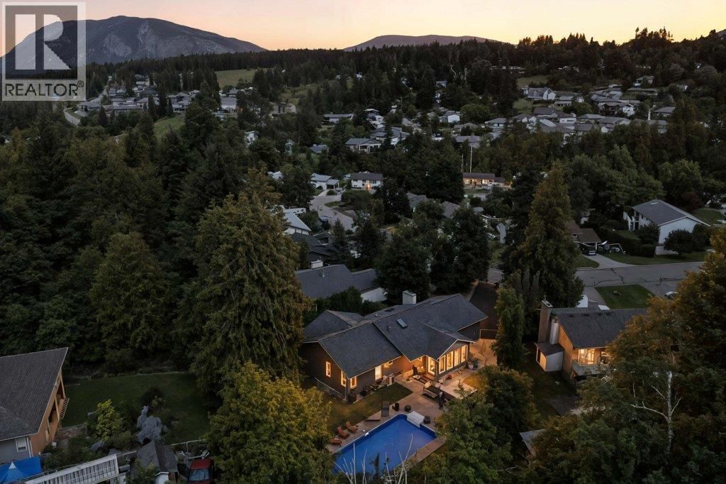 2131 21 Street NE, Salmon Arm