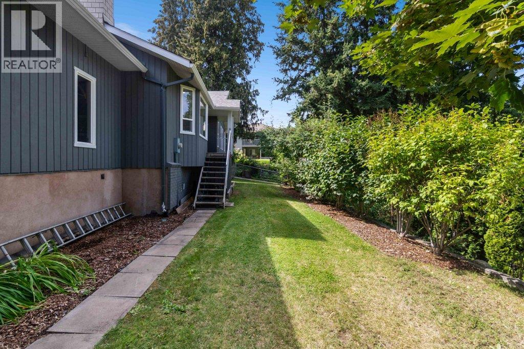 2131 21 Street NE, Salmon Arm