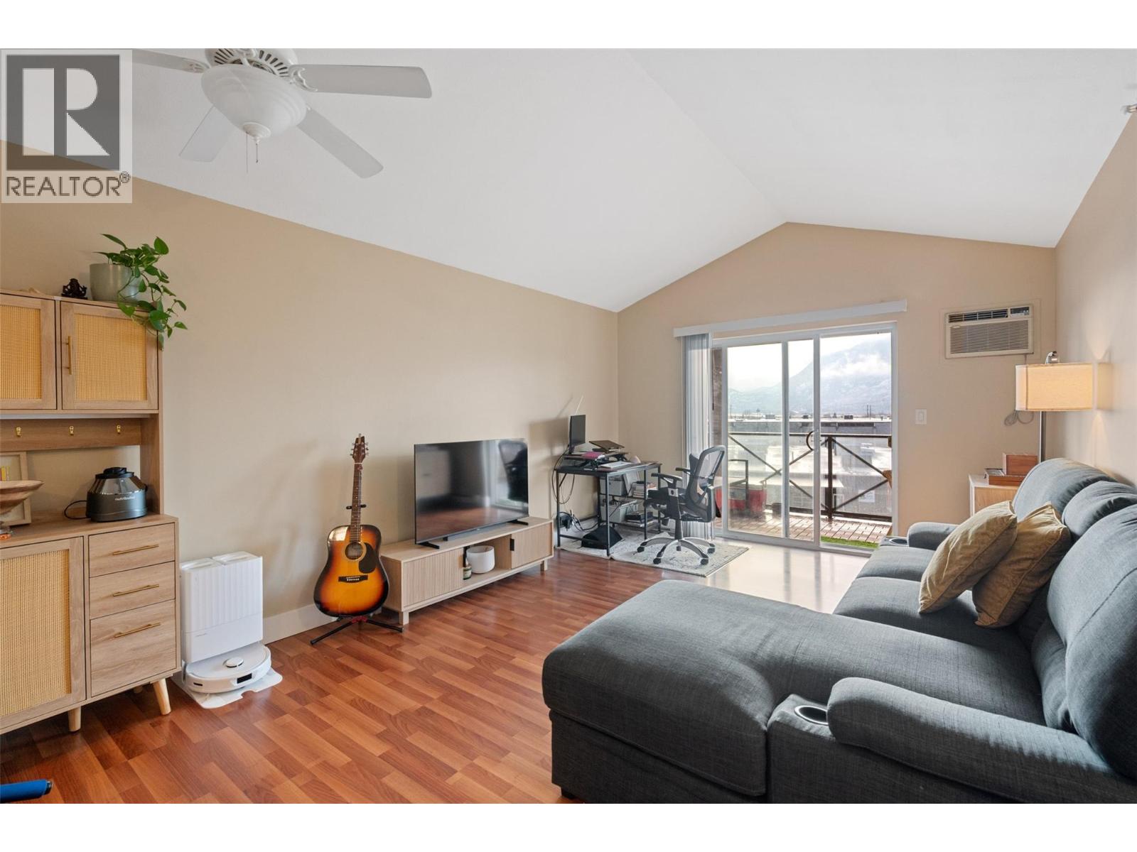 256 Hastings Avenue Unit# 406, Penticton