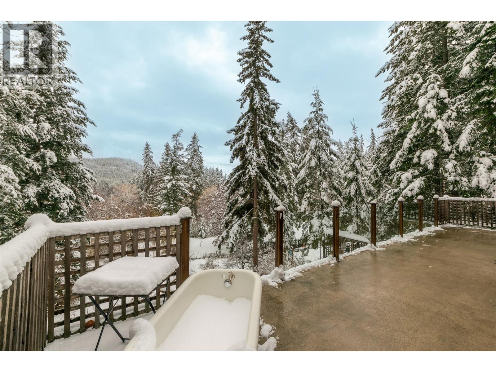  781 Gardom Lake Road, Enderby