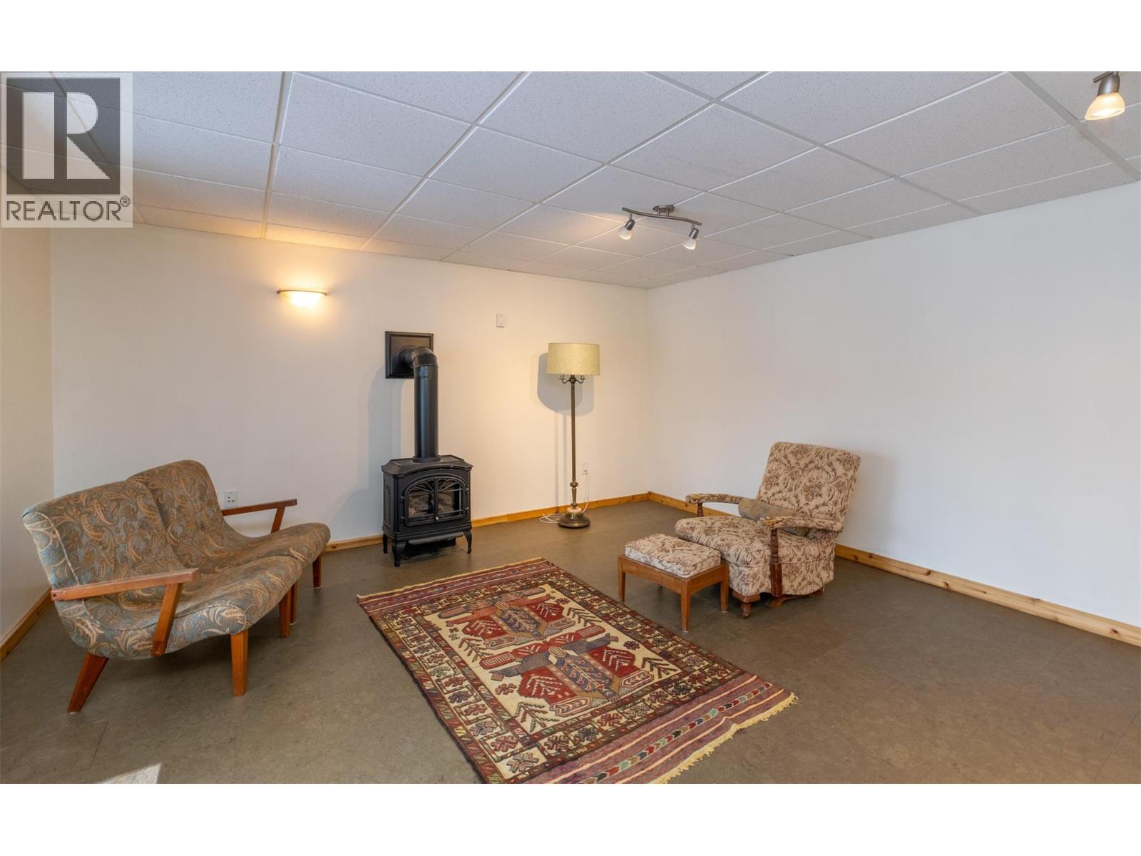  781 Gardom Lake Road, Enderby