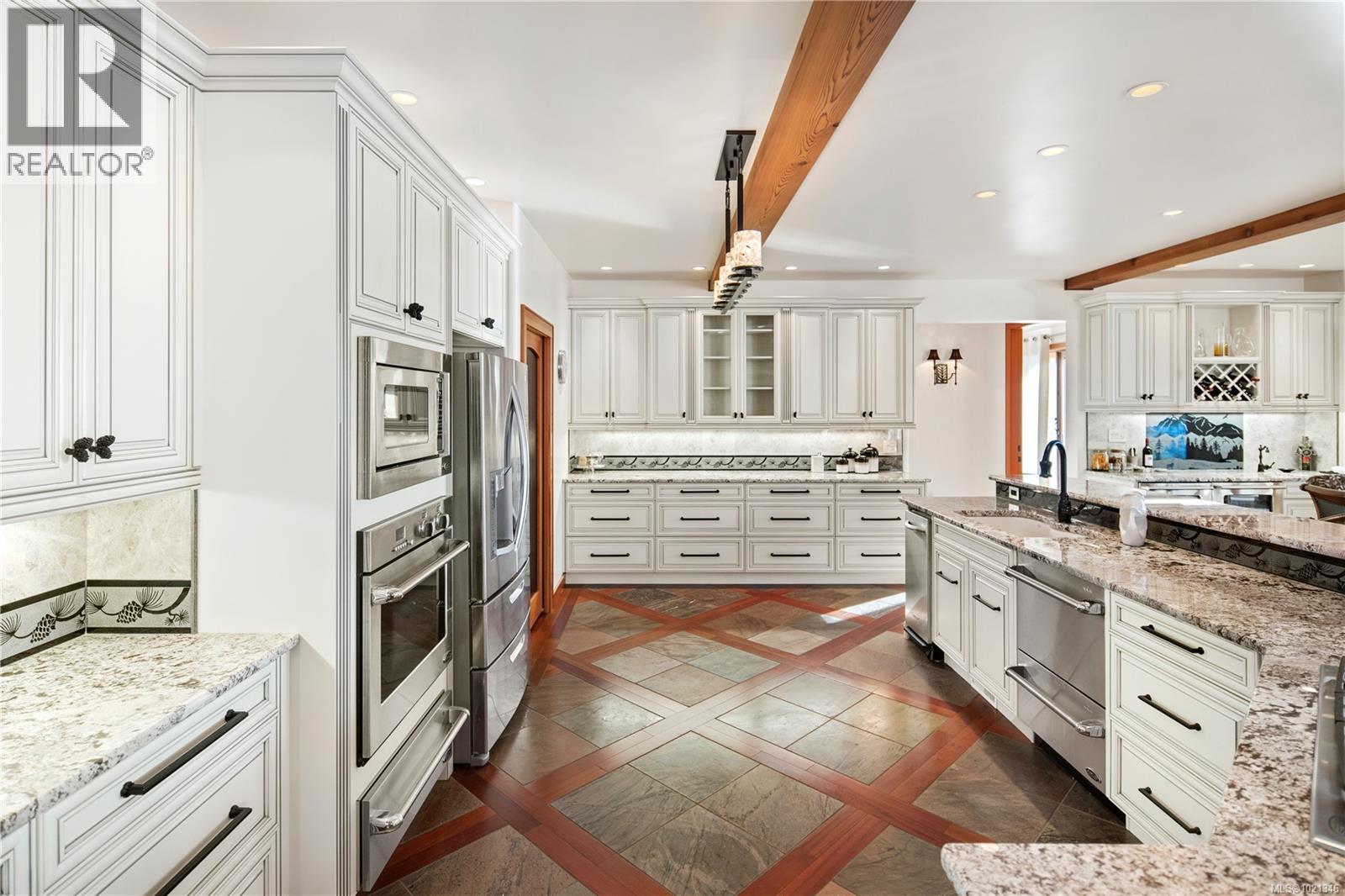 1 Stuart Island, Stuart Island