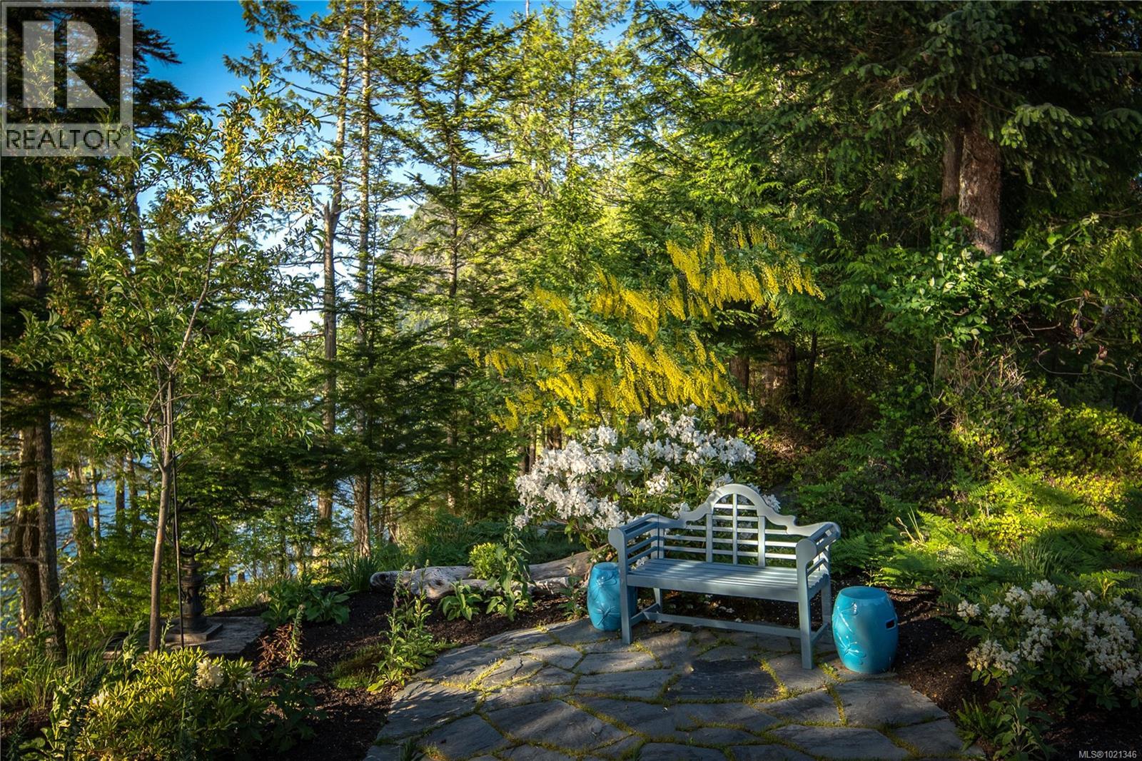 1 Stuart Island, Stuart Island