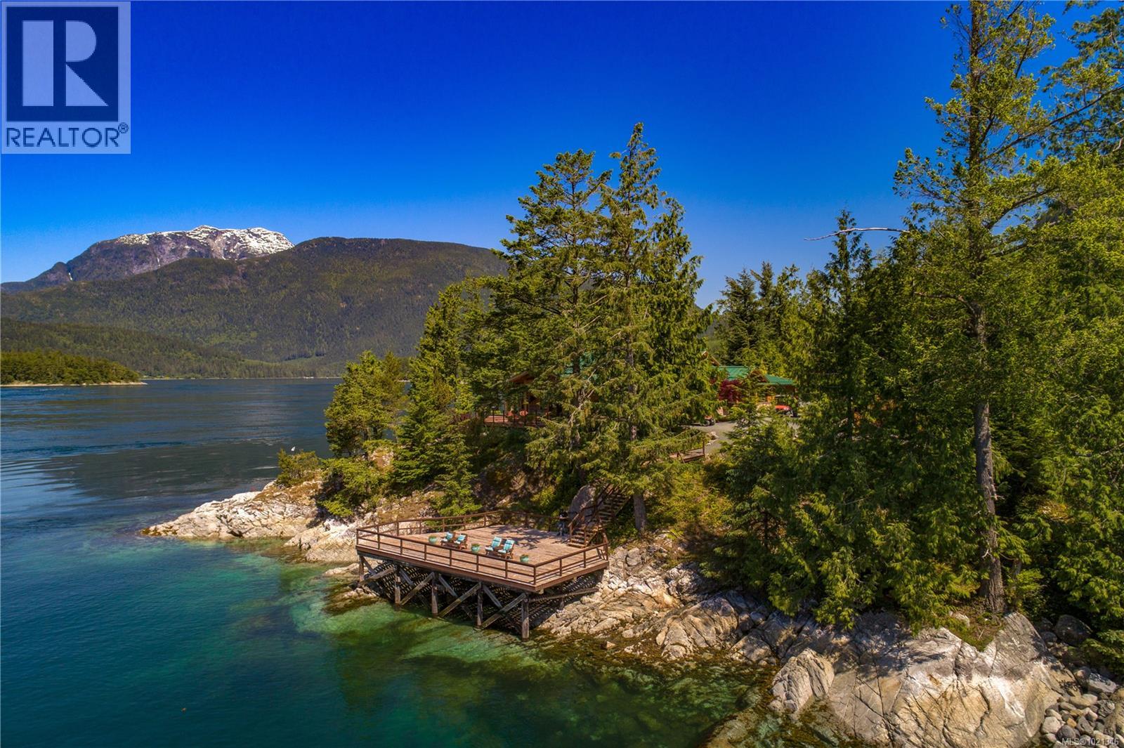 1 Stuart Island, Stuart Island