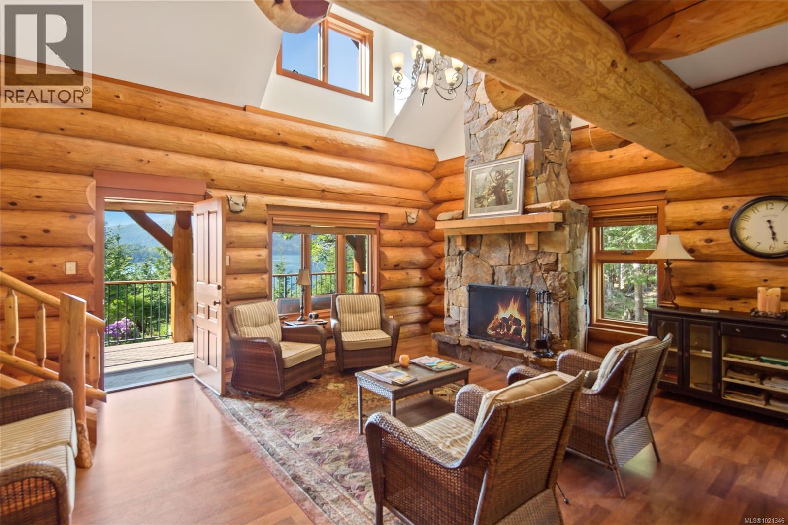 1 Stuart Island, Stuart Island