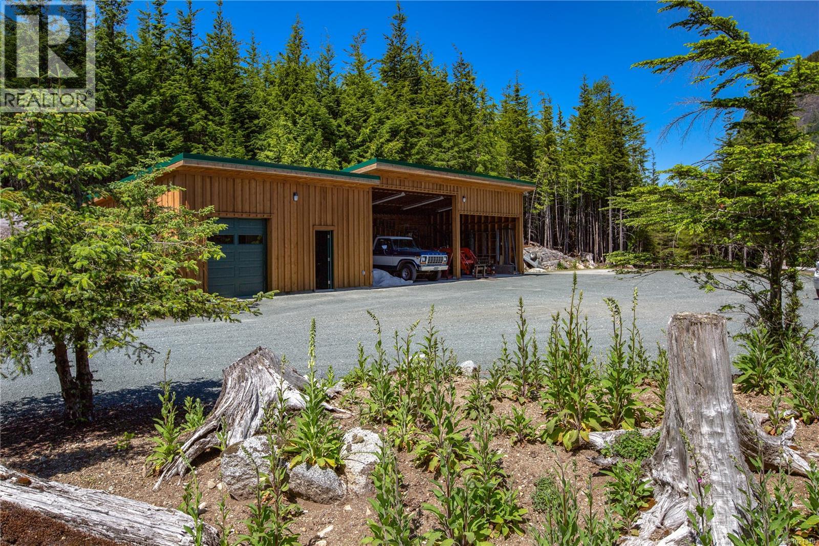 1 Stuart Island, Stuart Island