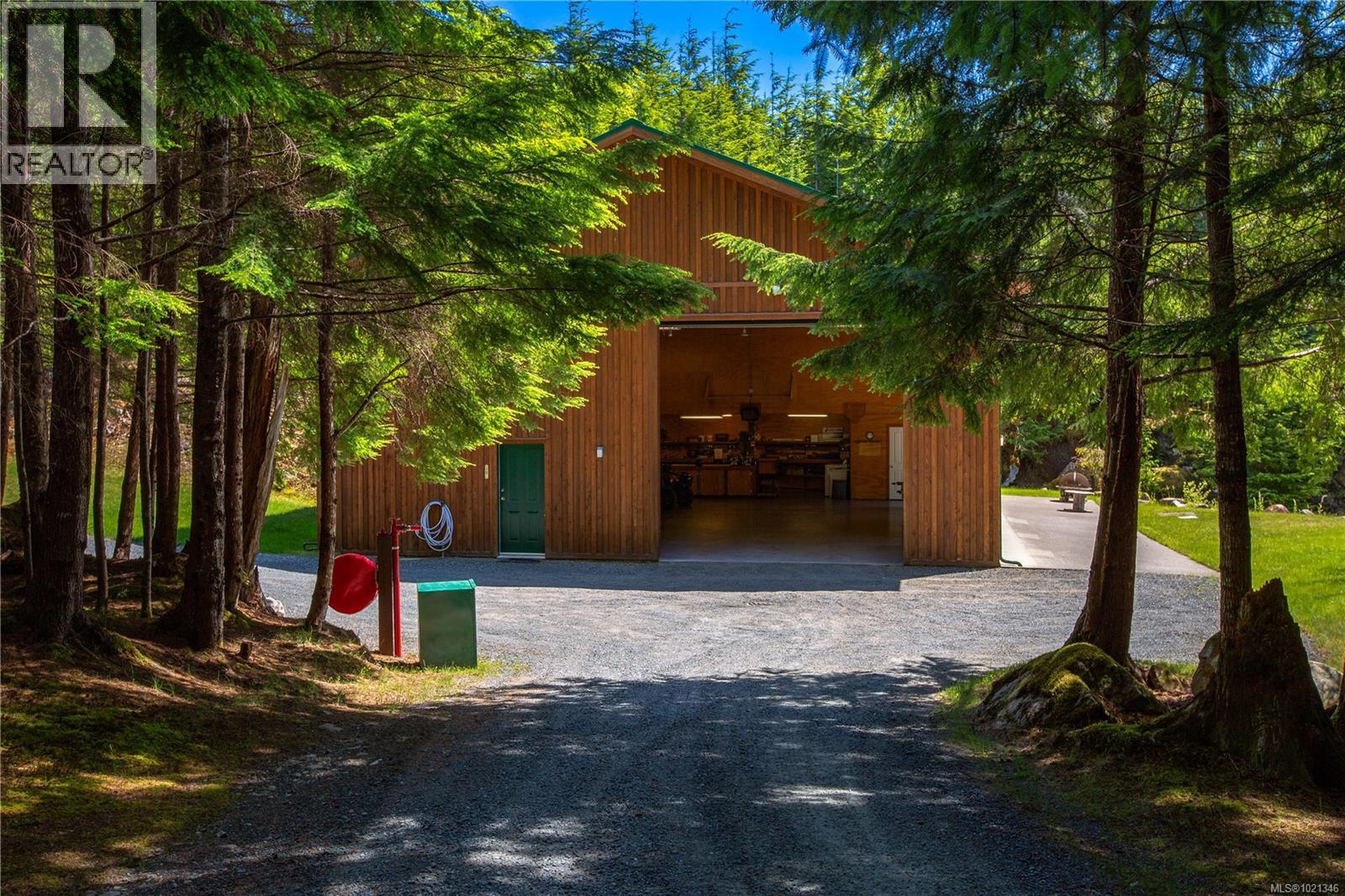 1 Stuart Island, Stuart Island