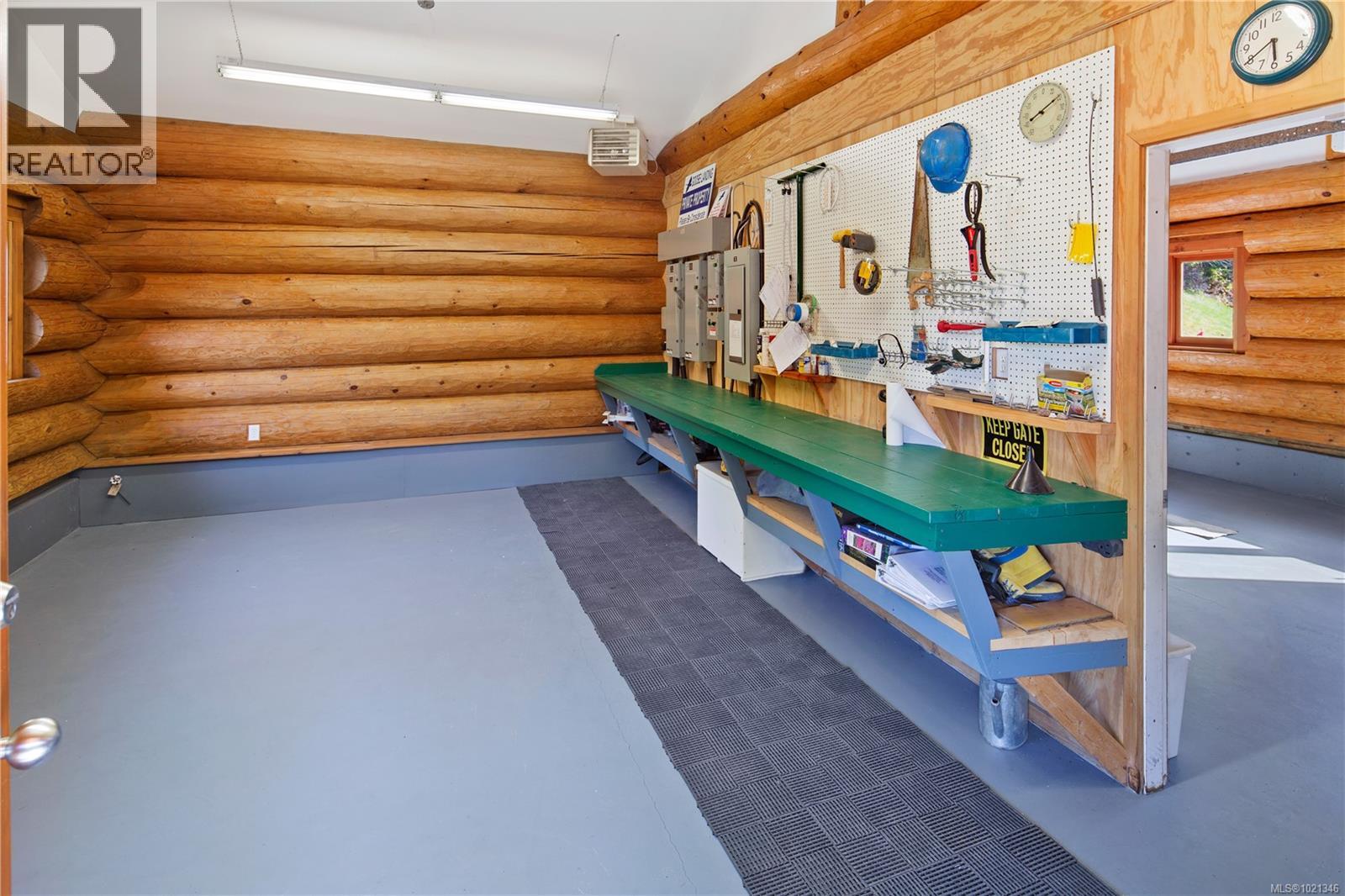 1 Stuart Island, Stuart Island