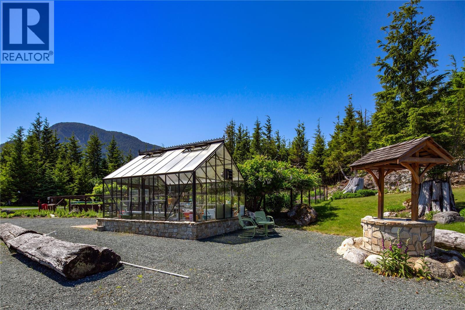 1 Stuart Island, Stuart Island