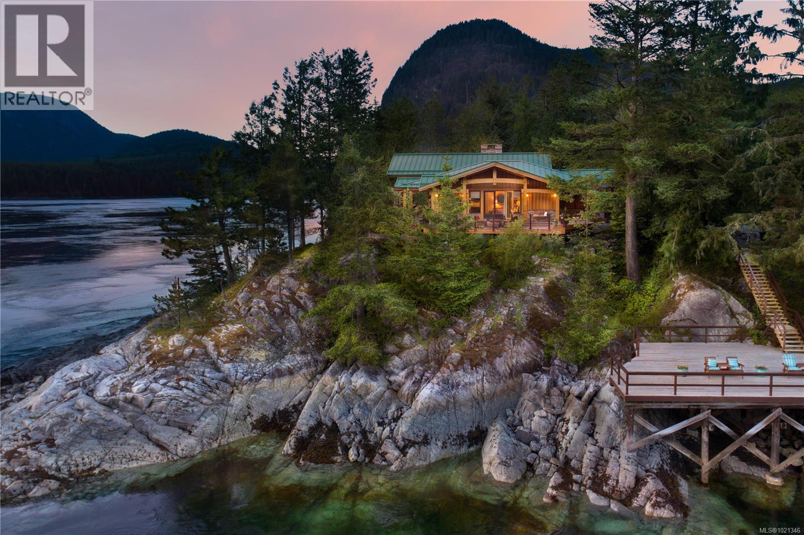 1 Stuart Island, Stuart Island