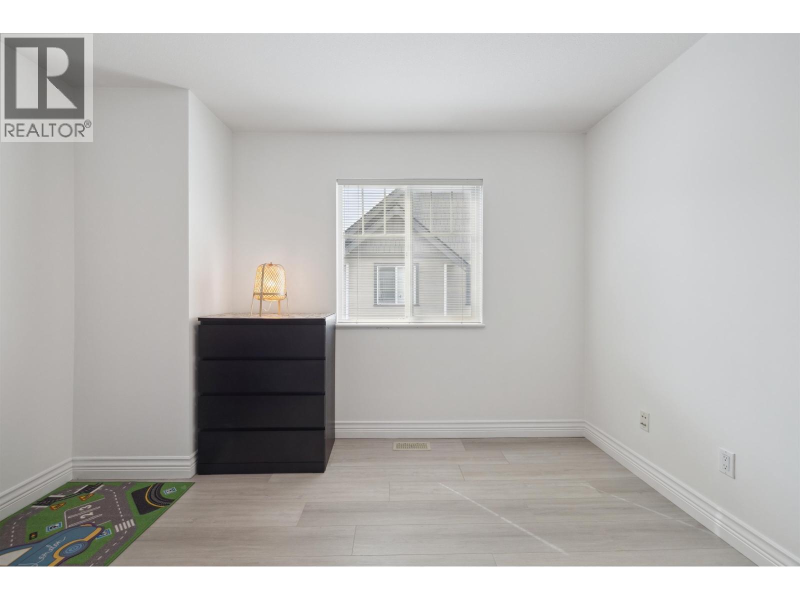 #12-4111 GARRY Street, Richmond