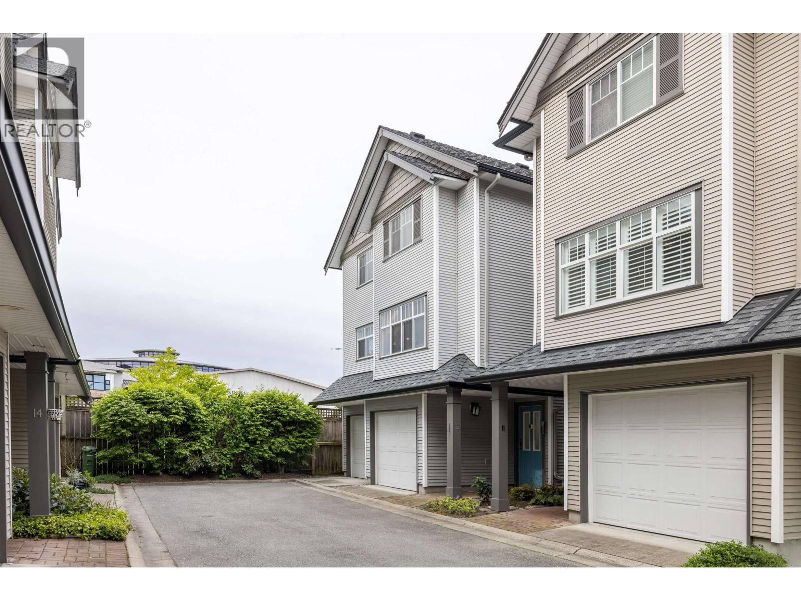 #12-4111 GARRY Street, Richmond