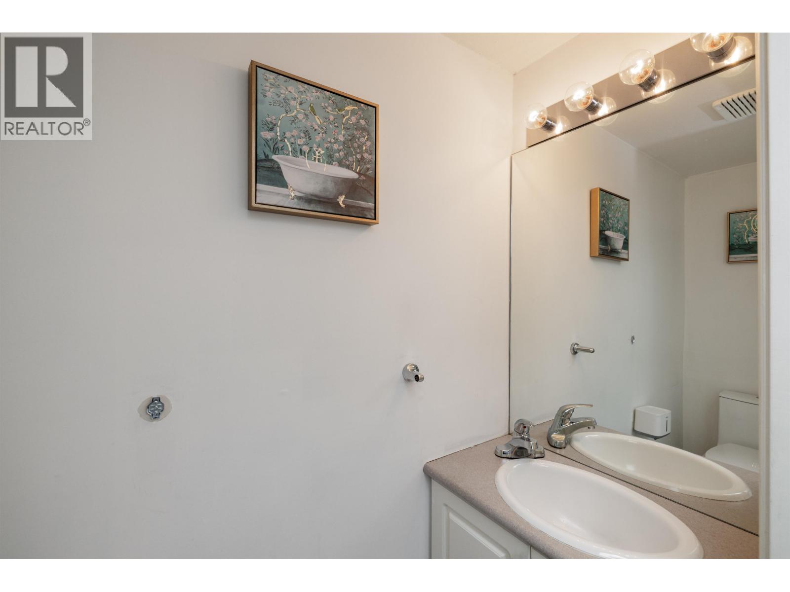 #12-4111 GARRY Street, Richmond