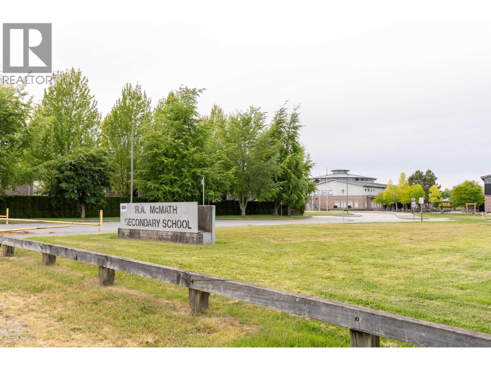 #12-4111 GARRY Street, Richmond