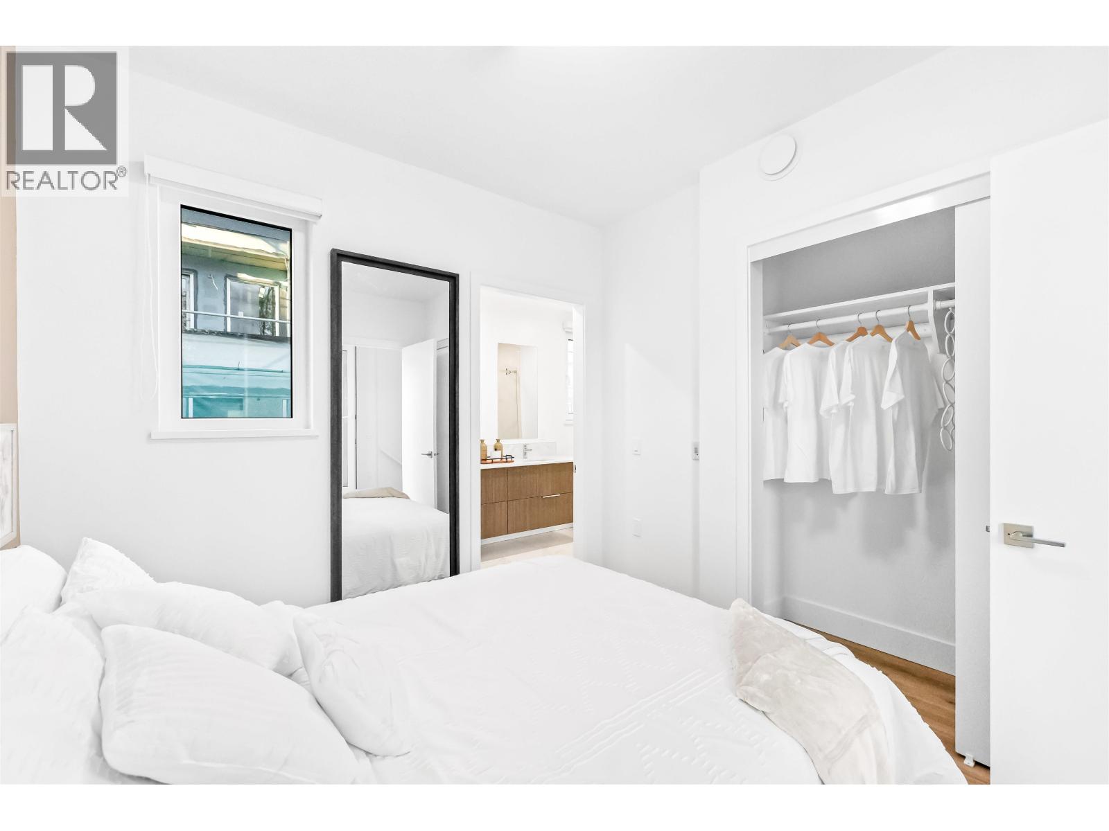 308 2250 E 1ST AVENUE, Vancouver