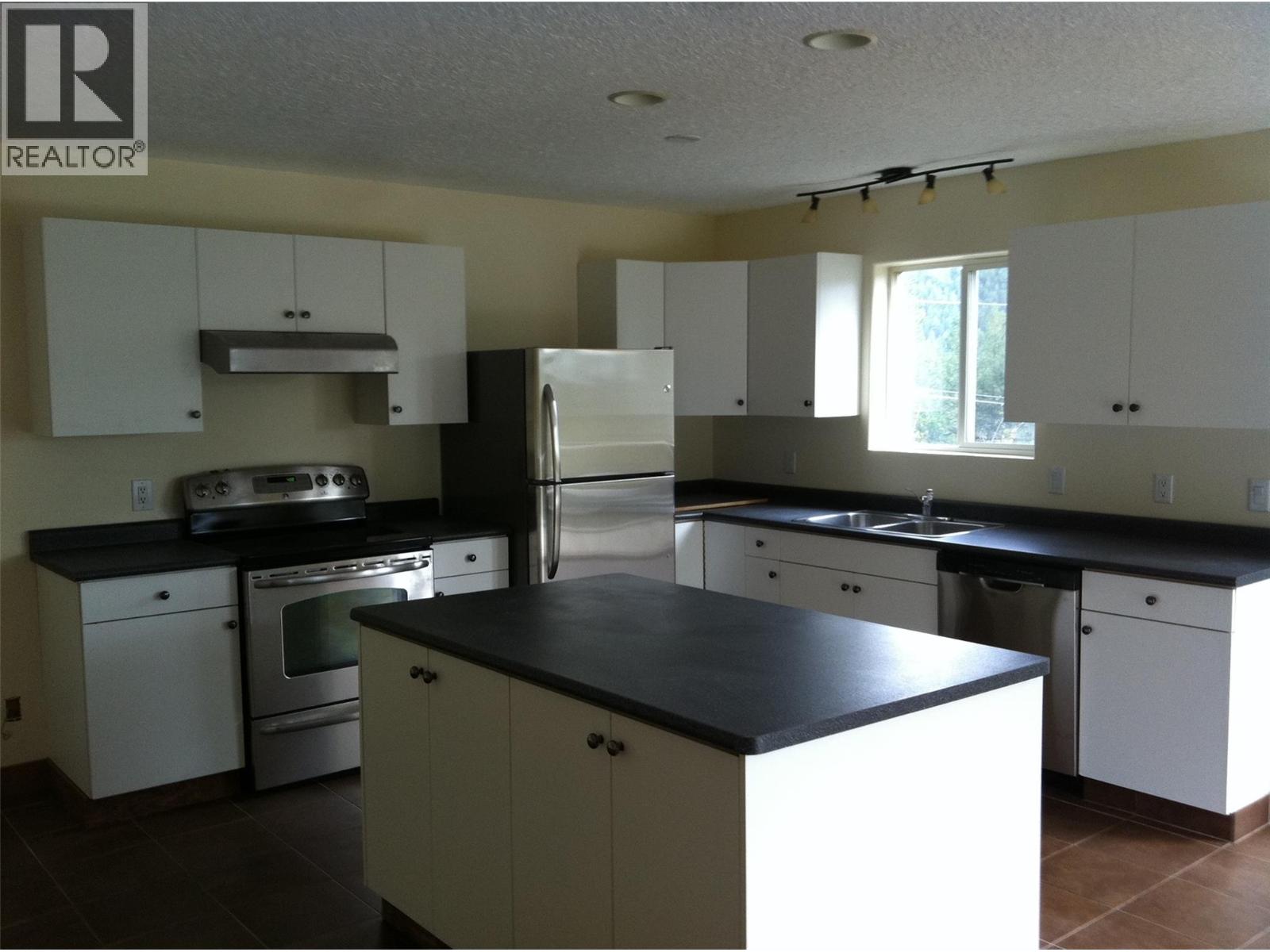  6090 Highway 33 Other, Kelowna