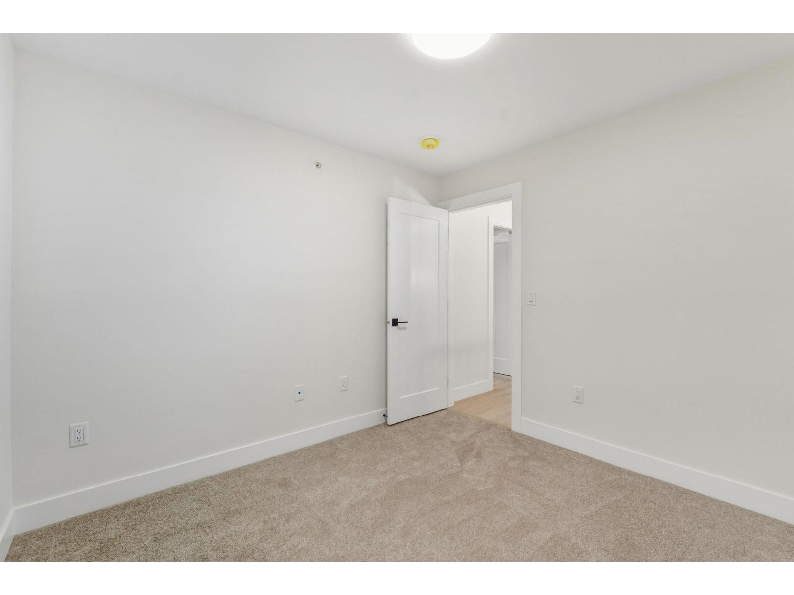 House in Mission - Image 28