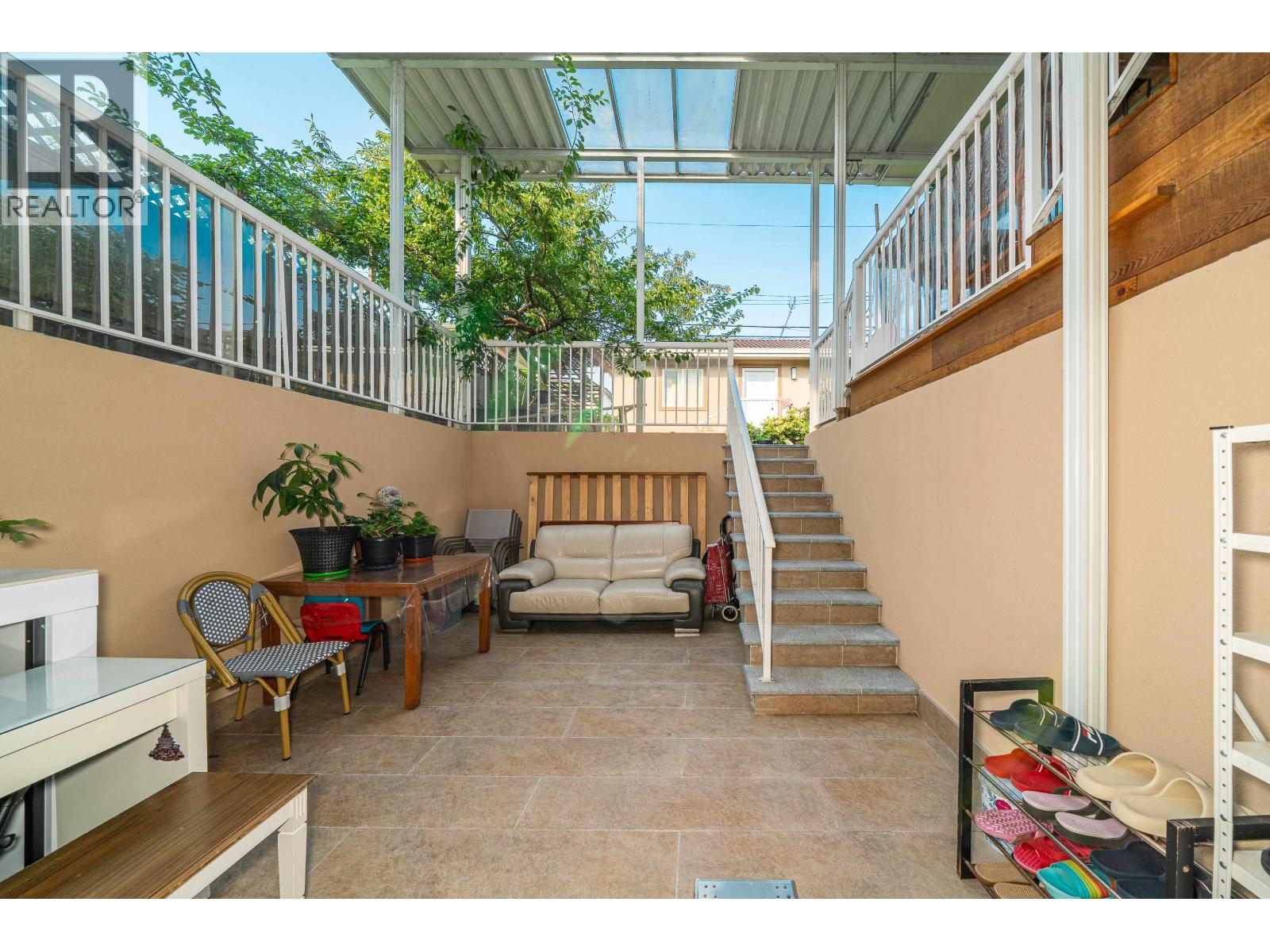 763 W 64TH AVENUE, Vancouver