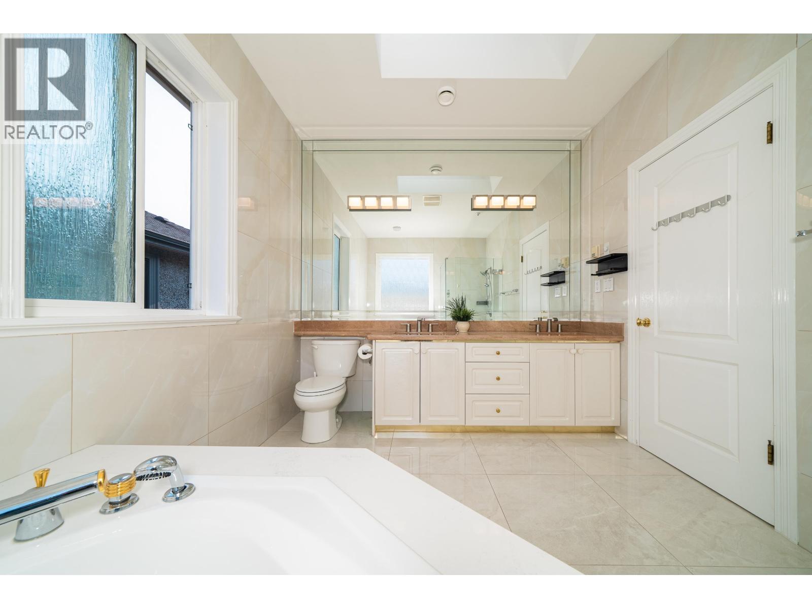 763 W 64TH AVENUE, Vancouver