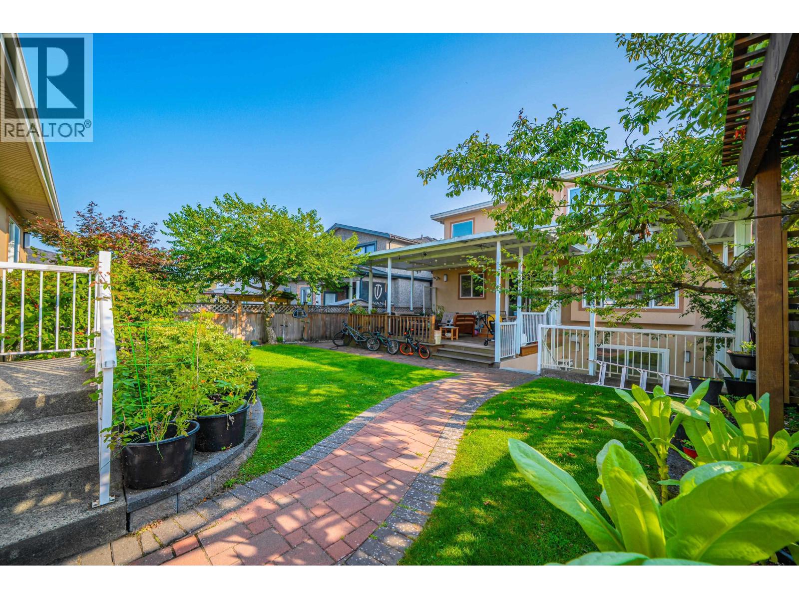 763 W 64TH AVENUE, Vancouver