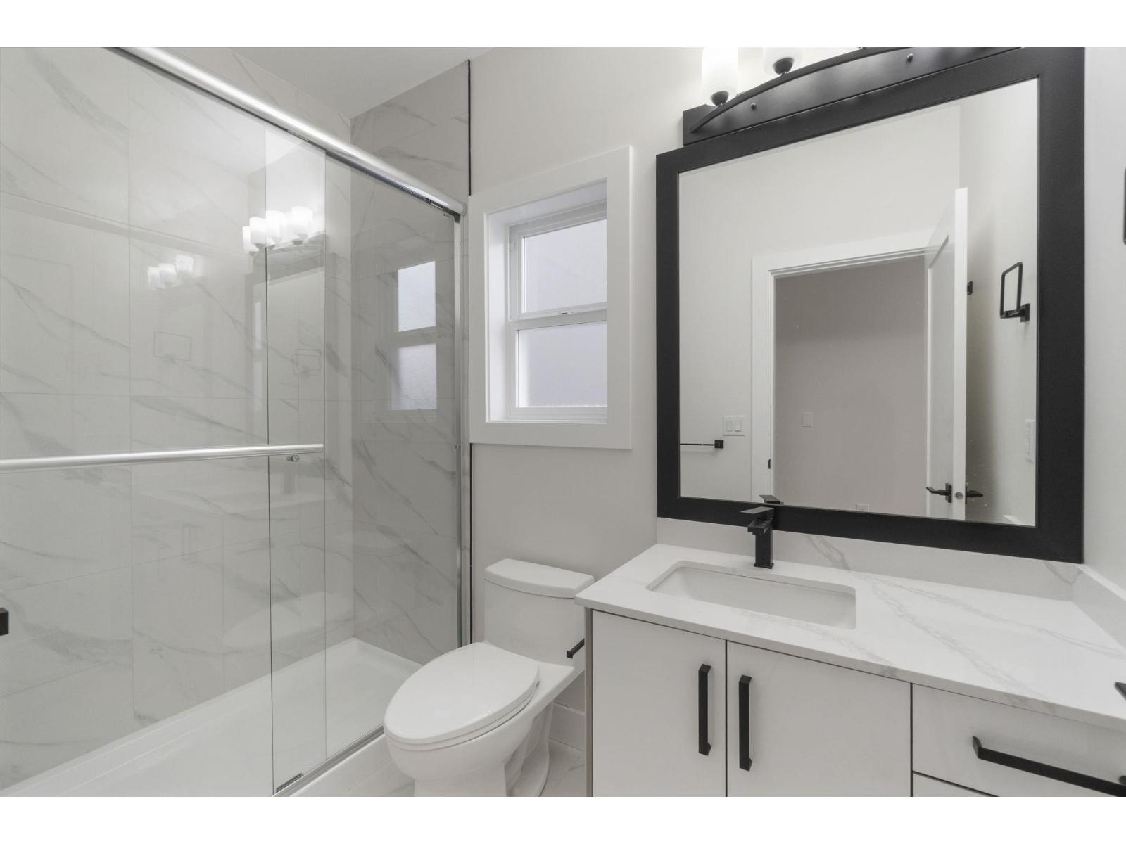 House in Mission - Image 13
