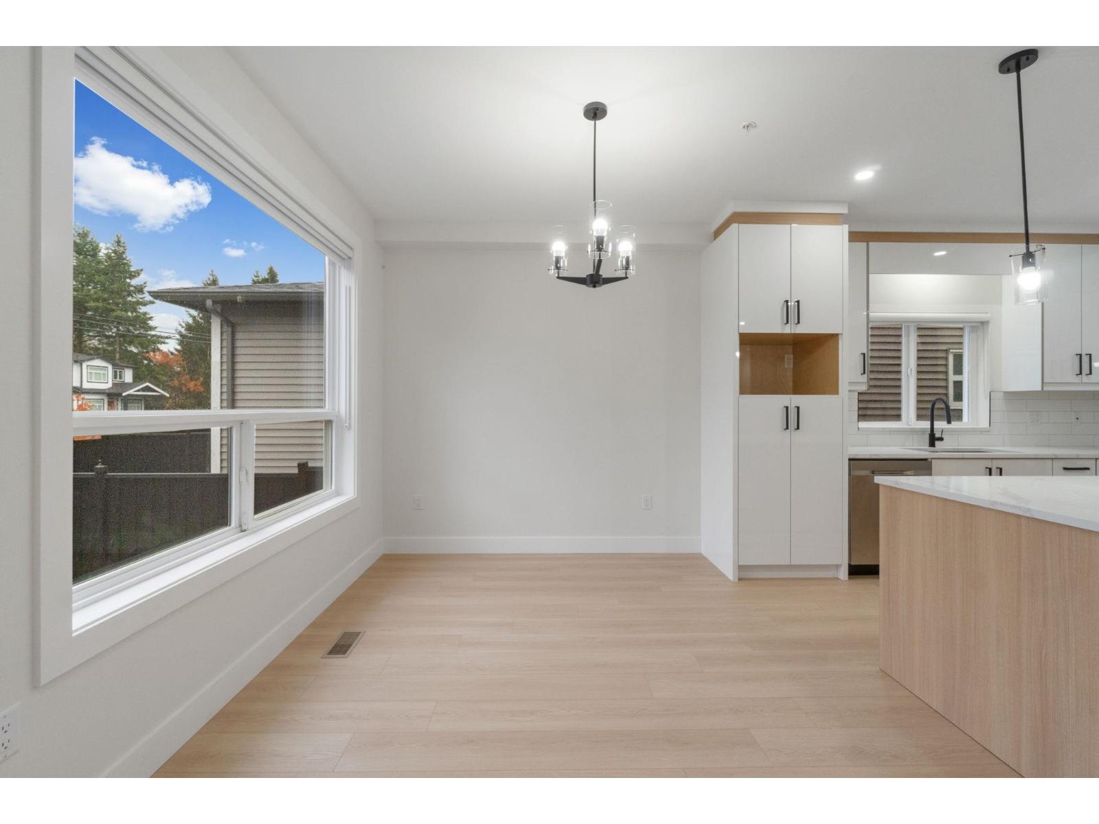 House in Mission - Image 35