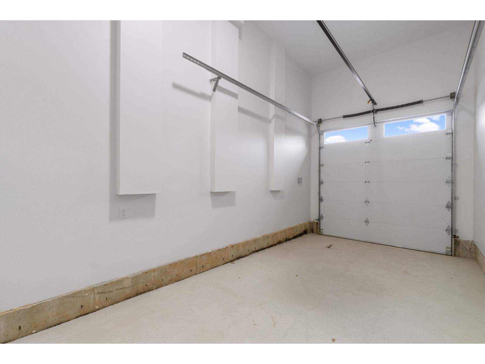 House in Mission - Image 38