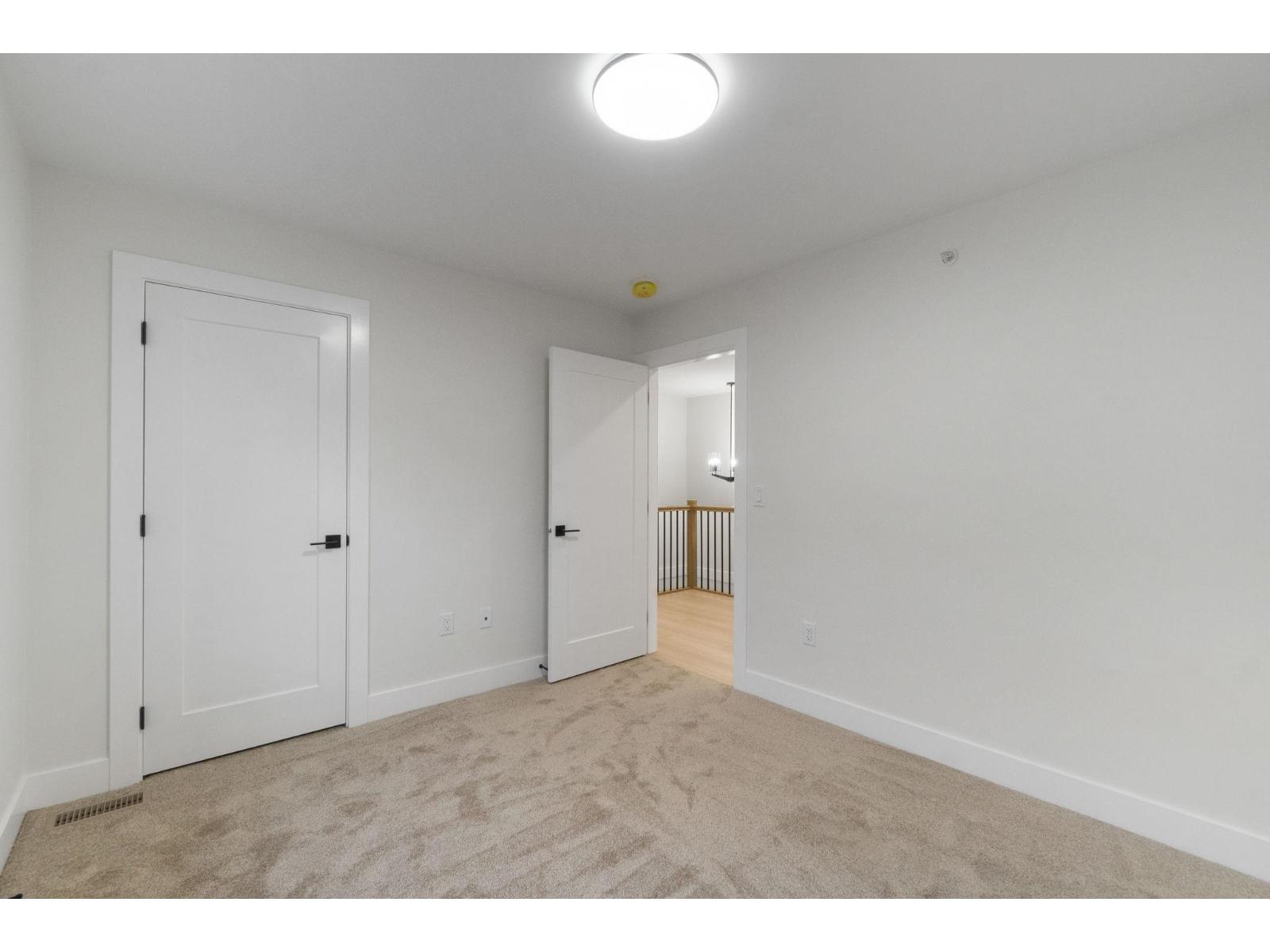 House in Mission - Image 14