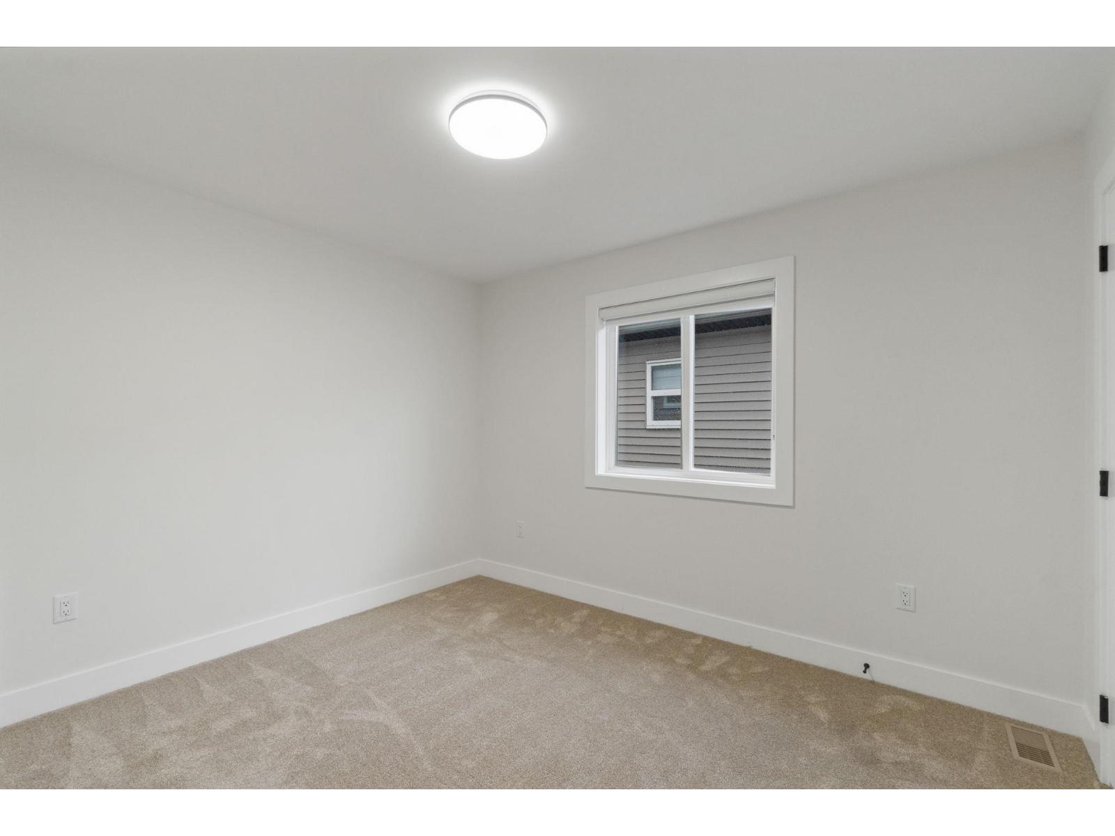 House in Mission - Image 18