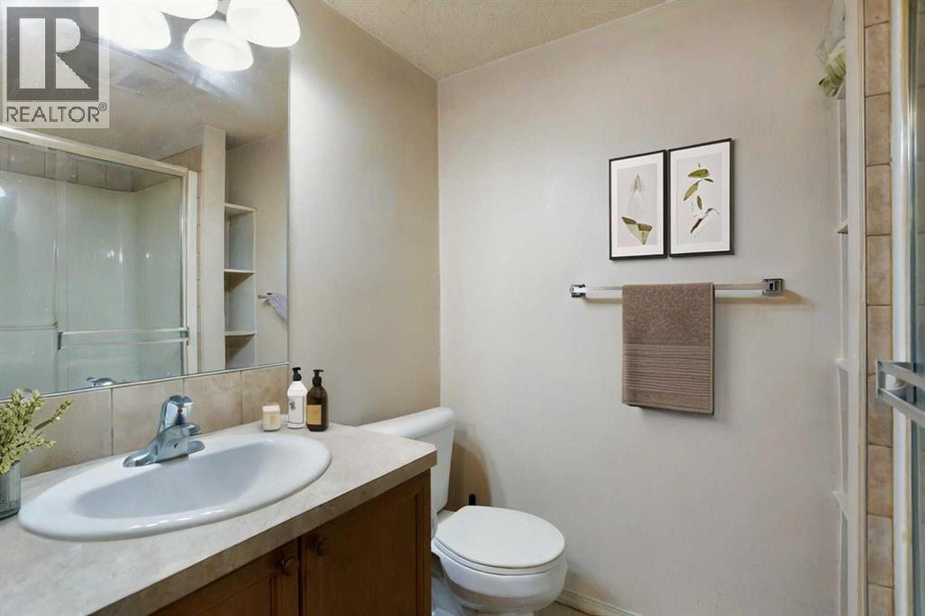 Single Family House for Sale in    Avenue NE Whitehorn Calgary 