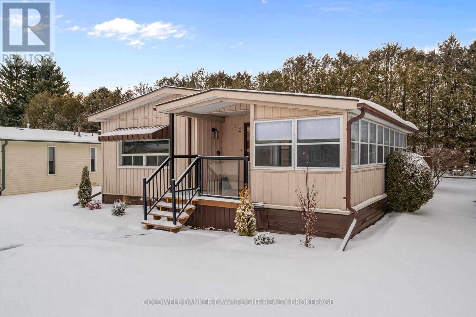 12 REDFORD DRIVE - Photo 3 of 35, South Huron (Exeter), Ontario