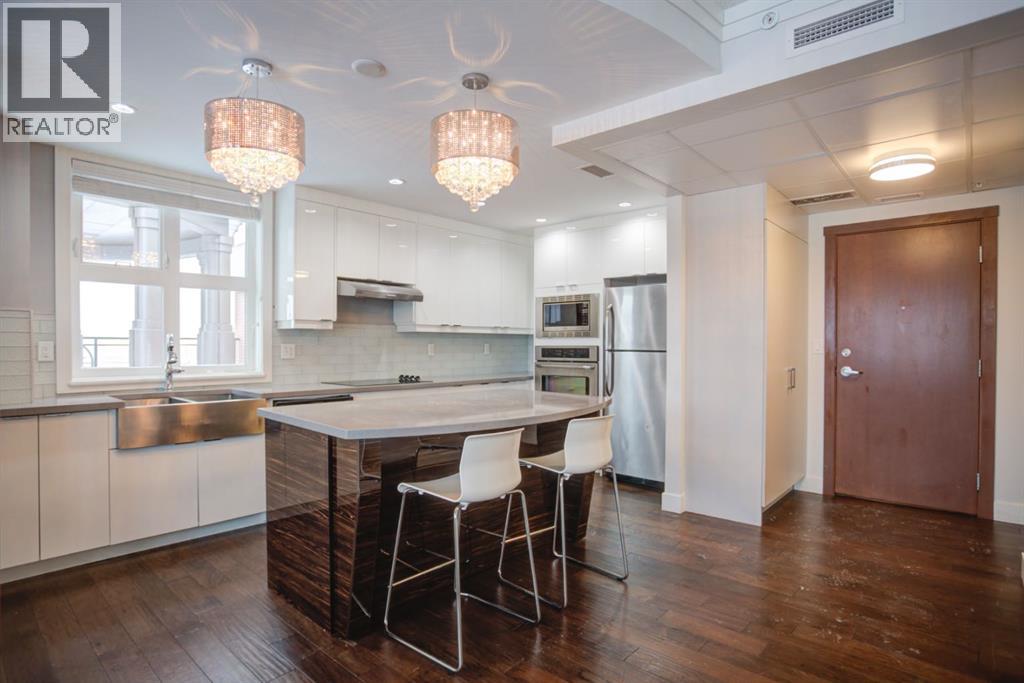 Multi-family House for Sale in N/A   Street SE Chinatown Calgary 