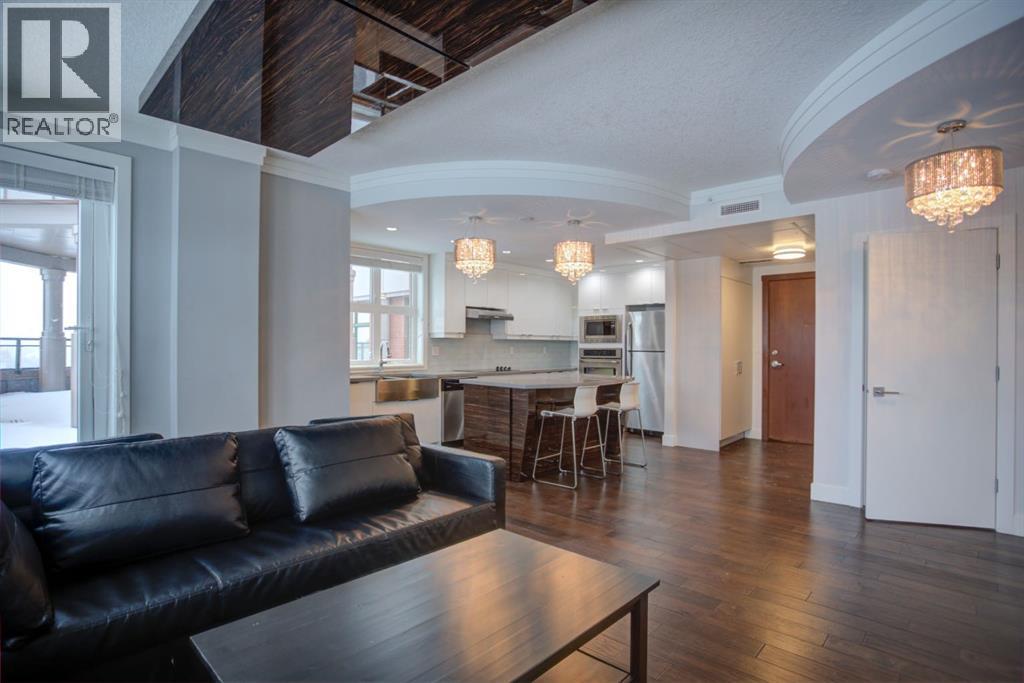 Multi-family House for Sale in N/A   Street SE Chinatown Calgary 