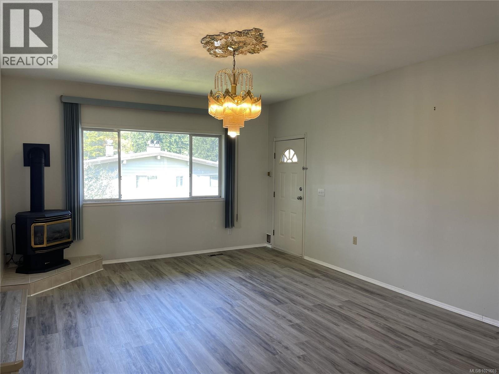 3631 Grieve Rd, Port Alberni