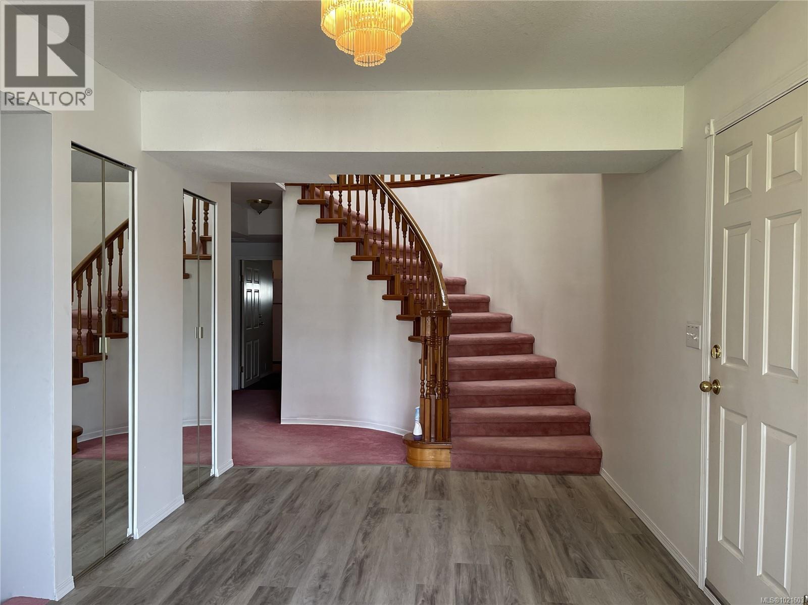 3631 Grieve Rd, Port Alberni