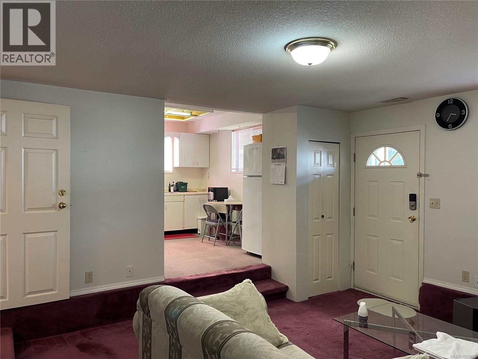 3631 Grieve Rd, Port Alberni