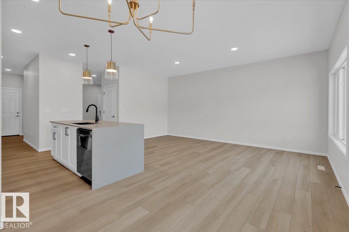 1142 SOUTH CREEK WD, Stony Plain