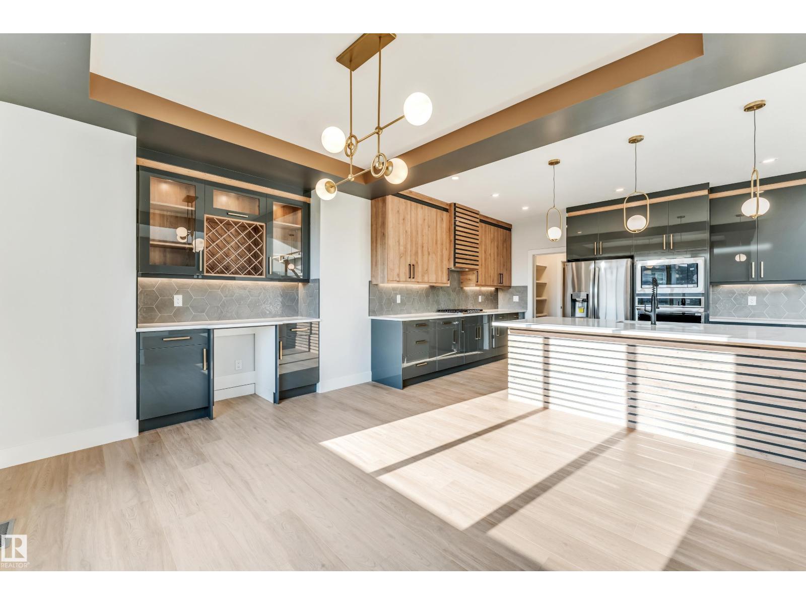 1 HORIZON LI, Spruce Grove