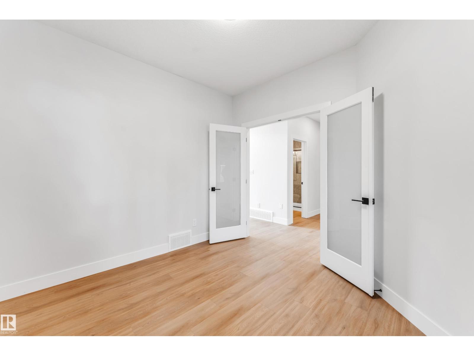 1 HORIZON LI, Spruce Grove