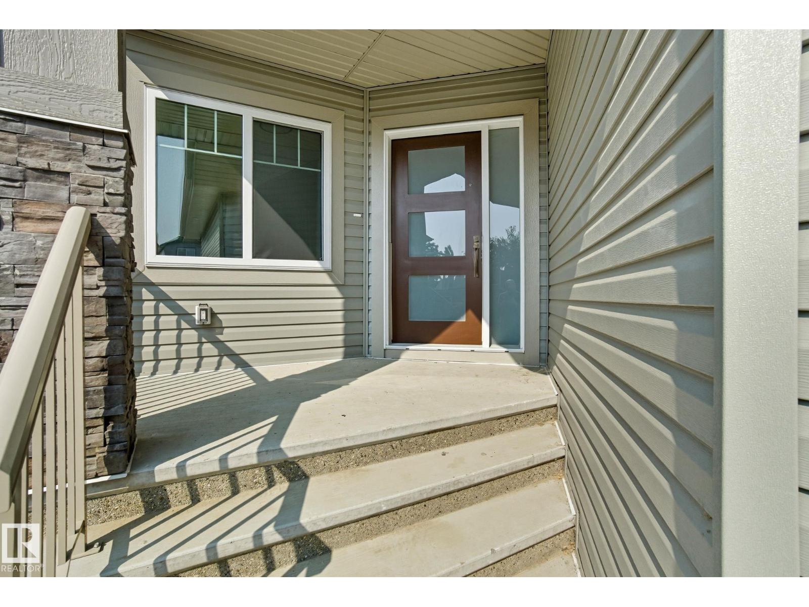 1 HORIZON LI, Spruce Grove