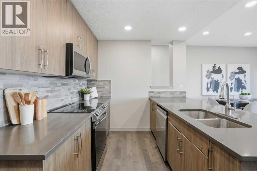 Single Family House for Sale in  Evanscrest Way NW Evanston Calgary 