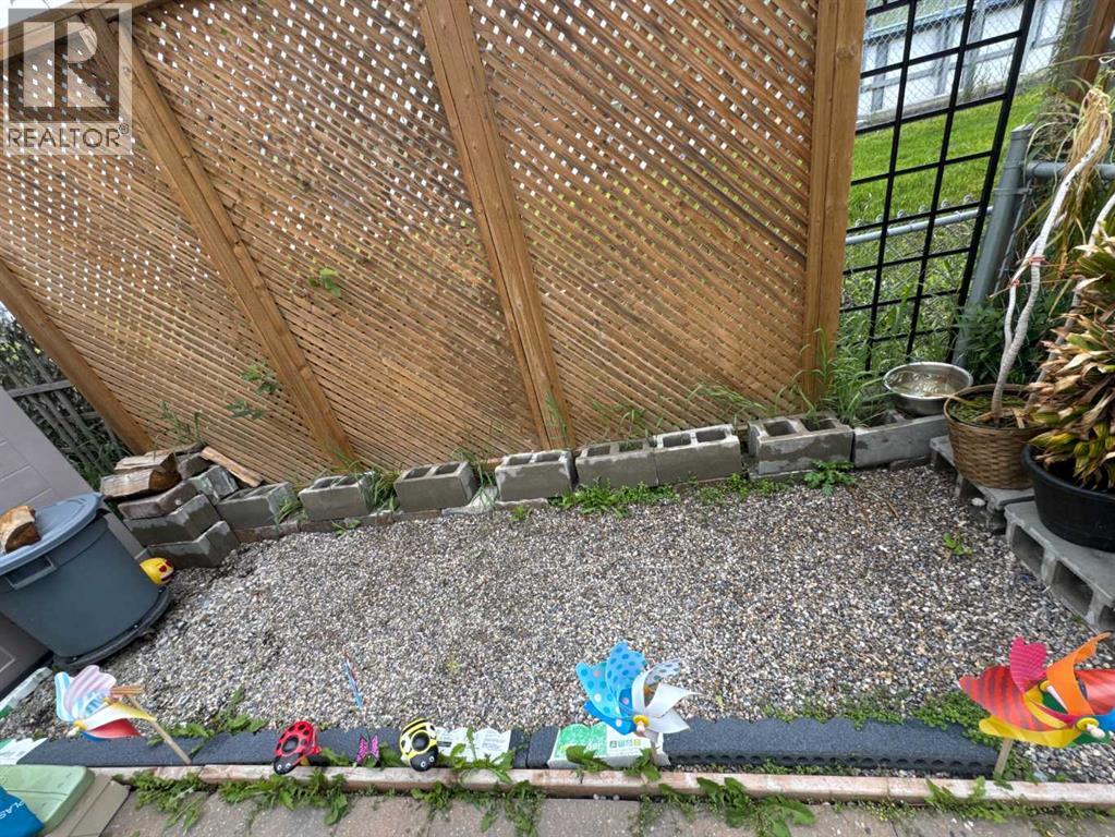 304 Ross Avenue, Cochrane