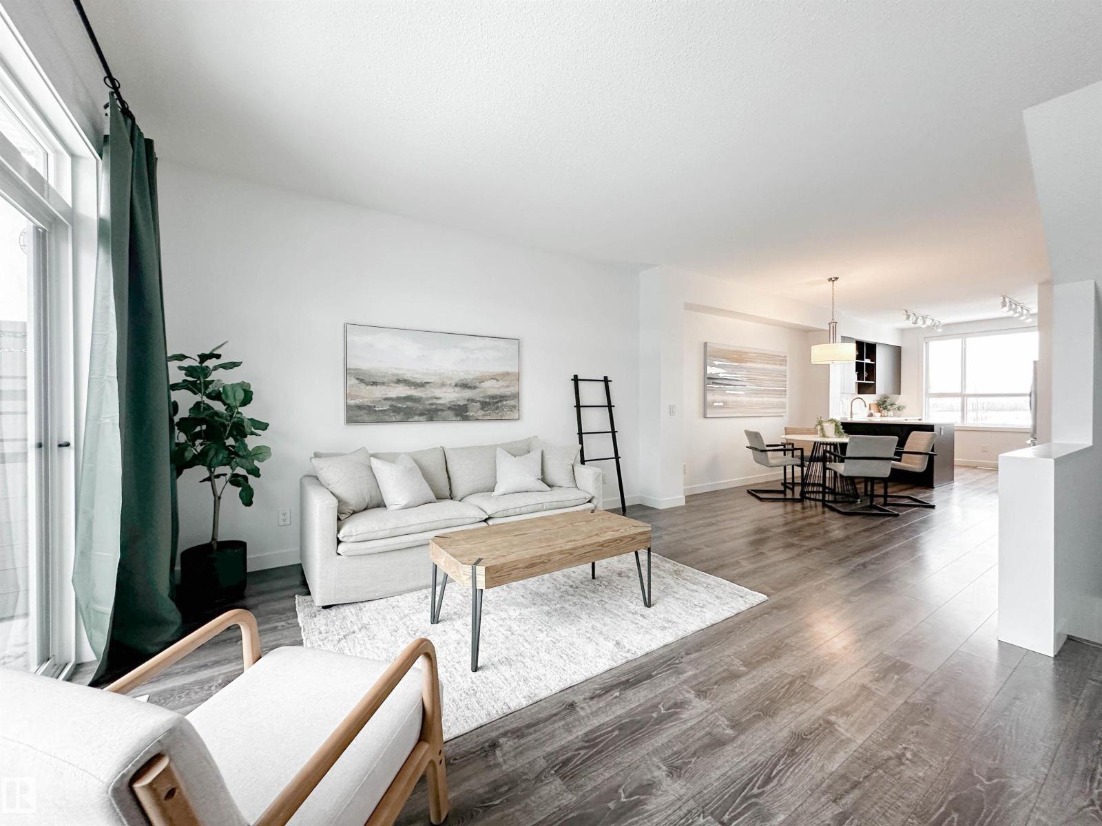 #14 100 Jensen BV, St. Albert