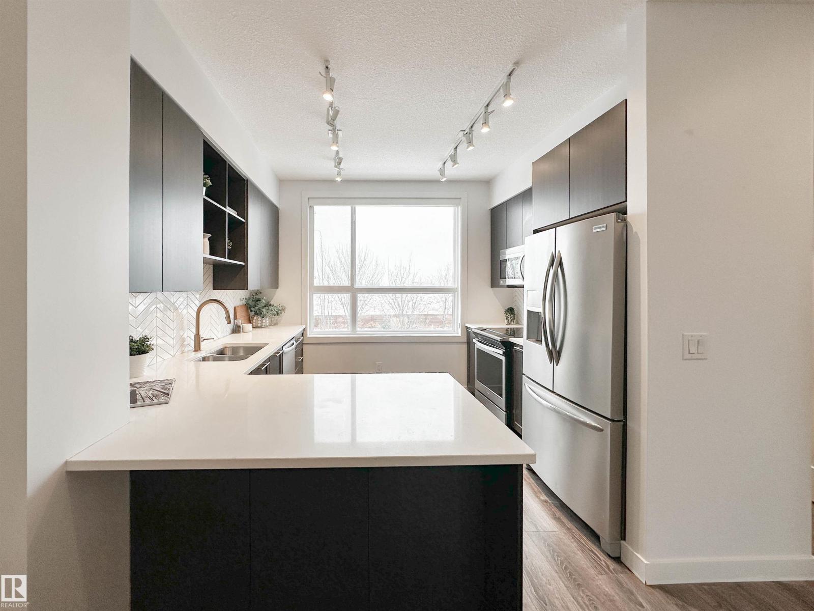 #14 100 Jensen BV, St. Albert