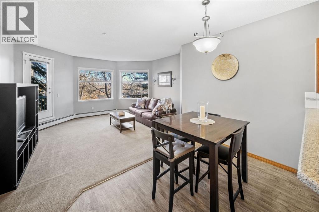 Single Family House for Sale in   Lincoln Way SW Lincoln Park Calgary 