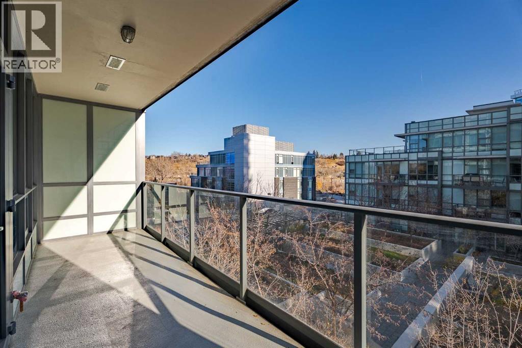 Single Family House for Sale in    Street SW Chinatown Calgary 