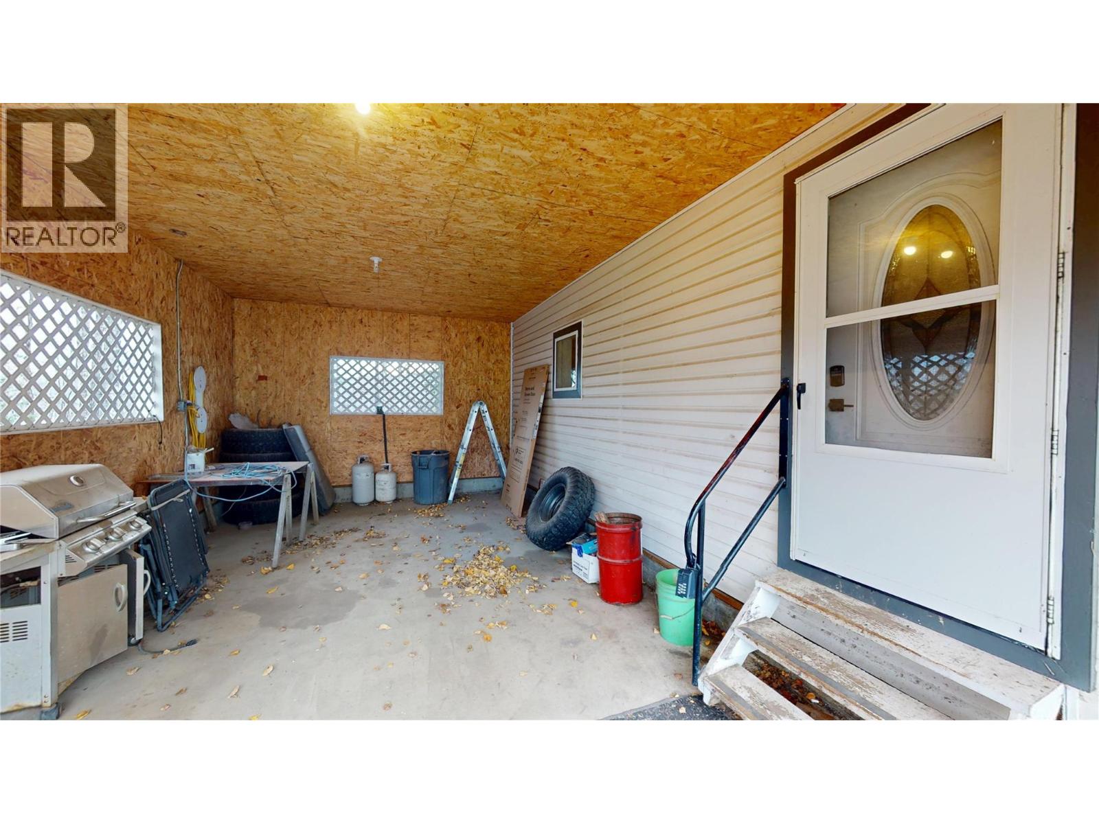 6016 Westall Subdivision, Chetwynd