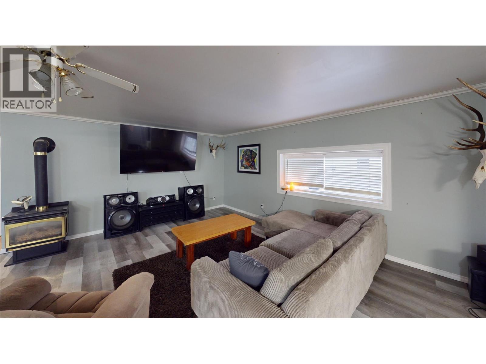 6016 Westall Subdivision, Chetwynd