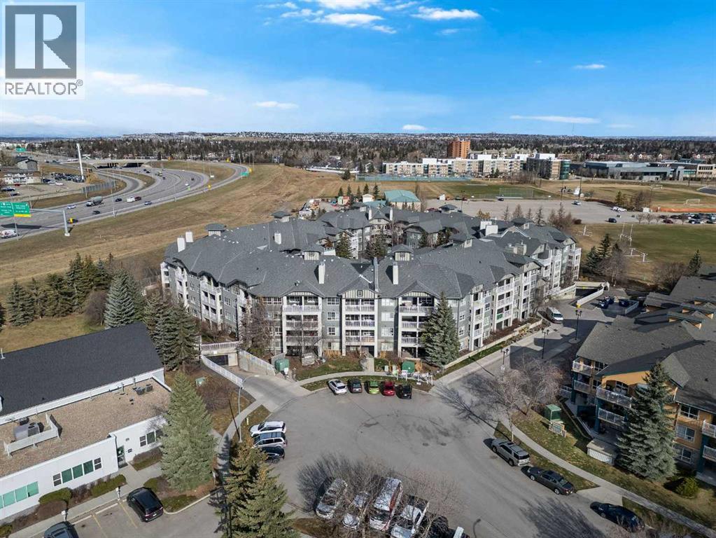 Single Family House for Sale in   Richard Court SW Lincoln Park Calgary 